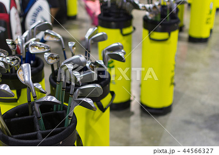 Many types of golf club 44566327