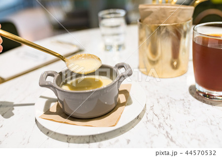 コーンポタージュ とうもろこし トウモロコシ 44570532