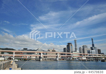 神戸港 44570630