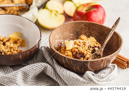 Autumn vegan apple oat crumble pie 44574419