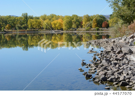 Colorado Front Range lake landscape in autumn 44577070