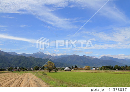 安曇野 秋の大空 安曇野 秋の大空 44578057