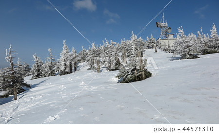 東北の白銀の世界 八甲田山の写真素材 44578310 Pixta