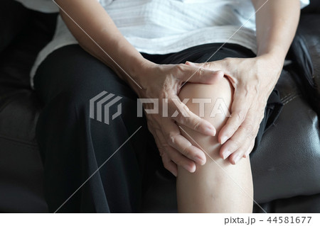 arthritis old person and Elderly woman female  44581677