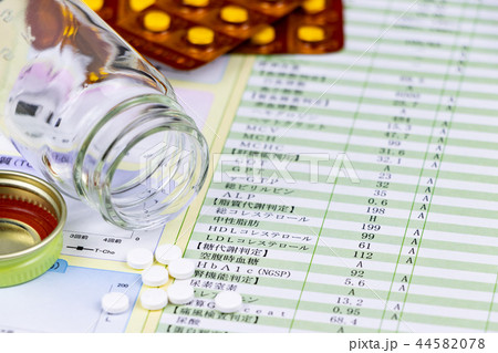 健康診断結果　ヘルスケア　健康管理イメージ 44582078