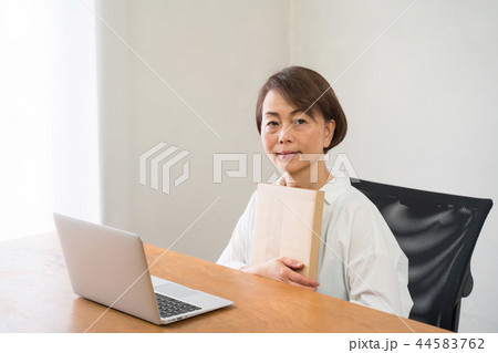 小包 小包 44583762