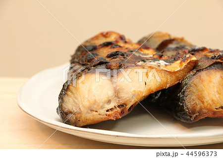サバの塩焼き(断面) 44596373