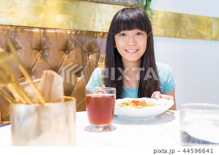 女性 女の人 女 44596641