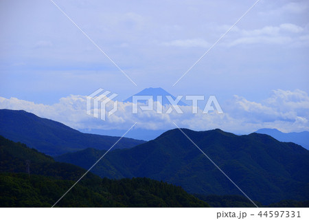 八ヶ岳高原大橋からの富士山 44597331