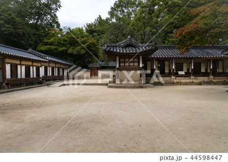 故宮 韓屋 木造の建物 44598447