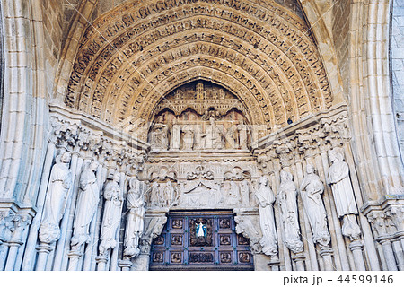 Portuguese Camino, Tui, Portal of the Cathedral 44599146