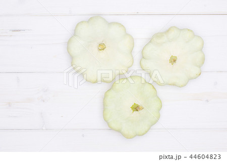 summer white pattypan squash summer white pattypan squash 44604823