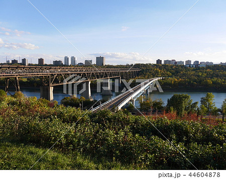 カナダ、エドモントンのノース・サスカチワン川 44604878