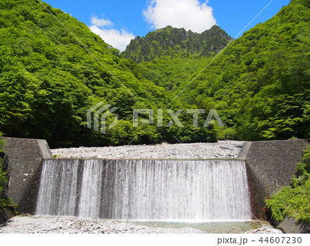 西沢渓谷　砂防ダム 44607230