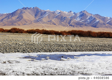 Tibetan landscape travel 44608586