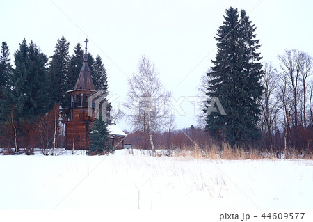 wooden canada church / landscape in winter snow canada, Christian historical church wooden canada church / landscape in winter snow canada, Christian historical church 44609577