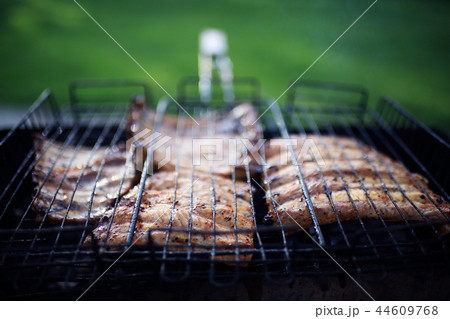 meat on the grill BBQ grilled rib 44609768