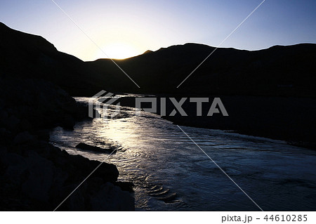 high mountain pass in Tibet mountain landscape high mountain pass in Tibet mountain landscape 44610285