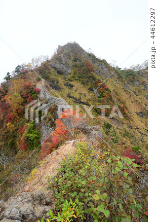 戸隠 蟻の塔渡り 紅葉 戸隠 蟻の塔渡り 紅葉 44612297