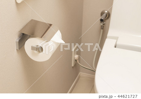 トイレットペーパー 三角折り トイレットペーパー 三角折り 44621727
