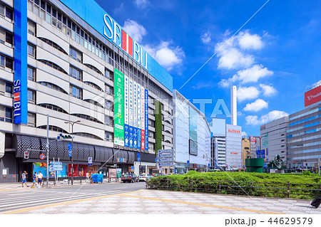 東京 池袋駅 東口周辺の写真素材