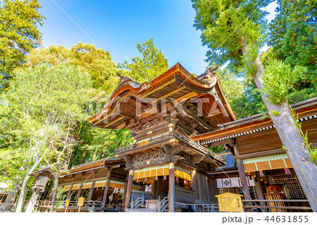 諏訪大社　幣拝殿 44631855