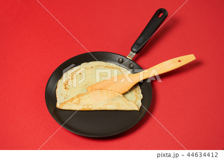 Crepe closeup, thin pancake, sweet food Crepe closeup, thin pancake, sweet food 44634412