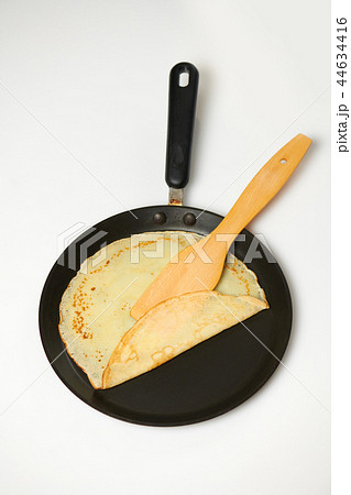 Crepe closeup, thin pancake, sweet food  44634416