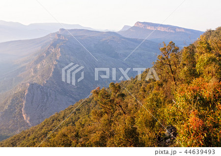 Wonderland Range - Grampians 44639493