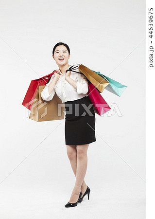 ショッピング 買い物 女性 44639675