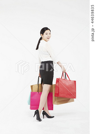 ショッピング 買い物 女性 44639835