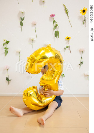 三歳の誕生日 三歳の誕生日 44653096