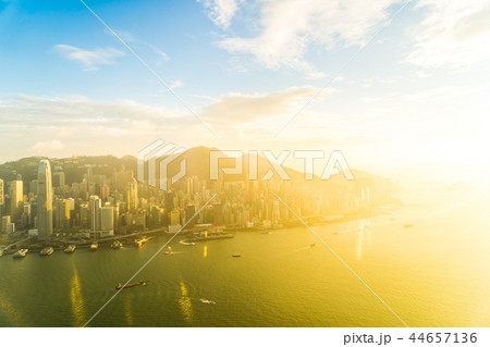 Beautiful colorful sunset in hong kong city skyline 44657136