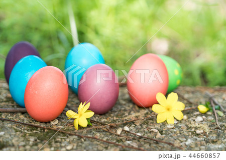 Easter sunday, happy easter, colorful easter eggs Easter sunday, happy easter, colorful easter eggs 44660857