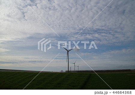 風力発電 44664368