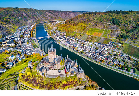 Aerial view of Reichsburg Cochem, a famous castle in Germany 44664717