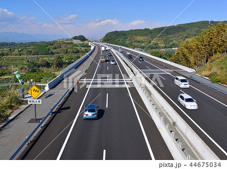新東名高速道路-16334 44675034