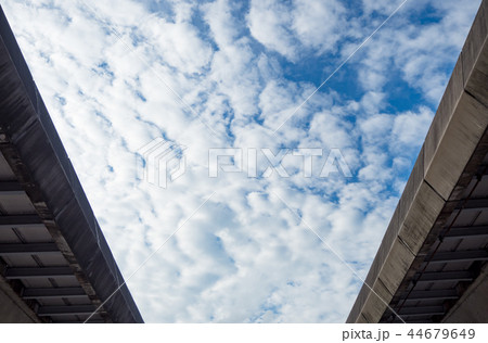 秋の季節 背景 バックグラウンド 44679649