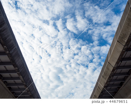 秋の季節 背景 バックグラウンド 44679651