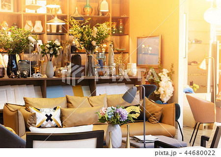 warm cozy living room interior style design warm cozy living room interior style design 44680022