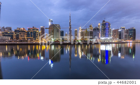Dubai business bay towers day to night timelapse Dubai business bay towers day to night timelapse 44682001