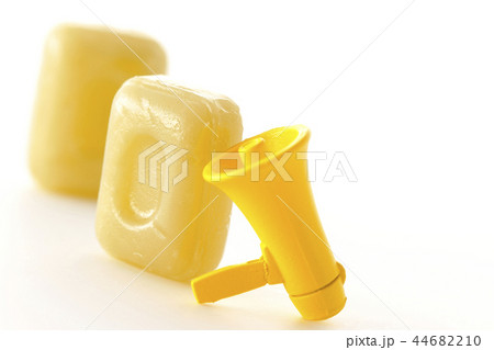 喉のケア～のど飴～ 44682210