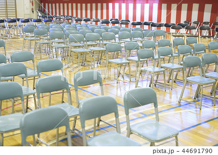 式典イメージ（整列する椅子） 44691790