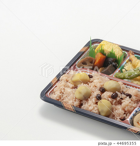 栗おこわ弁当 44695355