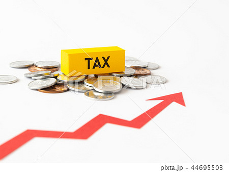 税金 TAX 増税 矢印 上昇 上向き 硬貨 消費税 税金 TAX 増税 矢印 上昇 上向き 硬貨 消費税 44695503