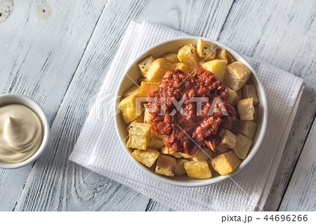 Portion of patatas bravas with sauces Portion of patatas bravas with sauces 44696266