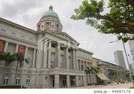 シティホールと旧最高裁判所庁舎 シティホールと旧最高裁判所庁舎 44697178