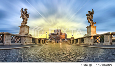 Sant'Angelo bridge on sunrise in Rome, Italy 44706809
