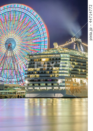 MSCスプレンディダII 大阪港 44714772