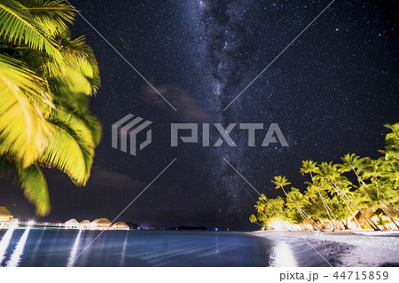 最後の楽園の夜空 44715859